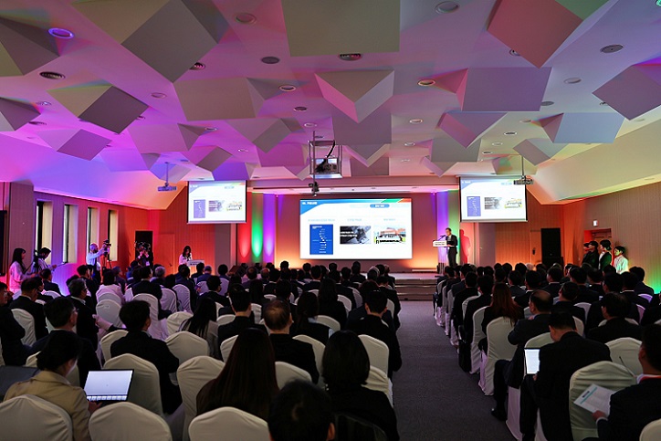 ȣŹ, , ̿, ѱ̿ȸ, â 80ֳ