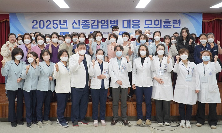 °£È£»ç½Å¹®, º´¿ø´º½º, ÇÑÀϺ´¿ø, ½ÅÁ¾ °¨¿°º´, Àü´ã ÀηÂ, ´ëÀÀ ÁýÁß ÈÆ·Ã