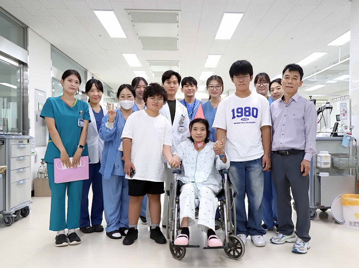 °£È£»ç½Å¹®, º´¿ø´º½º, °æ»ó±¹¸³´ëº´¿ø, ±è¿µ¼ö ±³¼öÆÀ, 21°³¿ù È¥¼ö, ÁßÁõ NMDAR³ú¿° ȯÀÚ