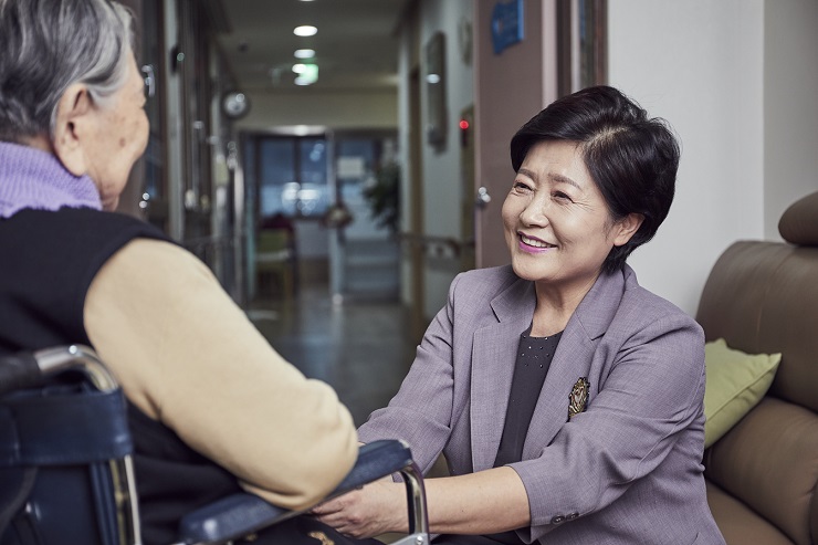 °£È£»ç½Å¹®, ⰣƯÁý, Ưº°ÀÎÅͺä, Á¶Çý¼÷ ¿øÀå, ³Ê½ÌȨ±×¸°Èú, °£È£»ç, Àç°¡³ëÀÎ, ÅëÇÕµ¹º½