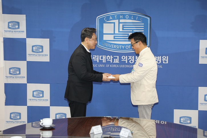 °£È£»ç½Å¹®, º´¿ø´º½º, ÀÇÁ¤ºÎ¼º¸ðº´¿ø, ½Ã¹«½Ä, ½ÅÇÑ´ë, °æ±â ºÏºÎ °ÅÁ¡ º´¿ø