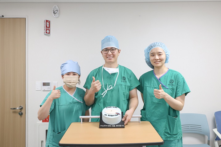 °£È£»ç½Å¹®, º´¿ø´º½º, ¿ëÀμ¼ºê¶õ½ºº´¿ø, ·Îº¿ À¯¹æ Àç°Ç¼ú, ´ÙºóÄ¡ ·Îº¿, DIEP ¼ö¼ú